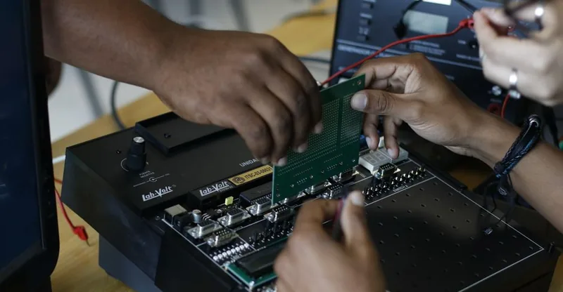Mechatronics and Robotics Engineering (BEng Hons)